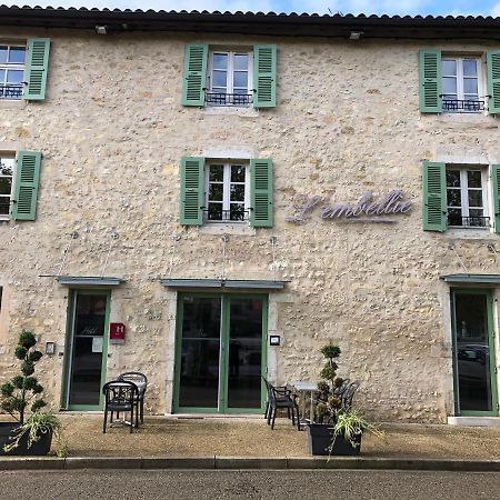 Hotel L'Embellie Treffort  Exterior foto